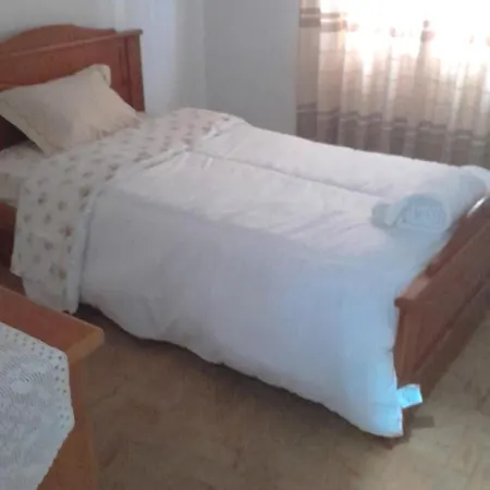 Private Near Airport Проживание в семье
